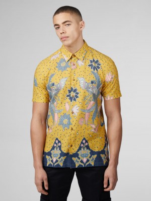 Ben Sherman Signature Abstract Botanical Print Shirts Yellow | WCAKJ-4089