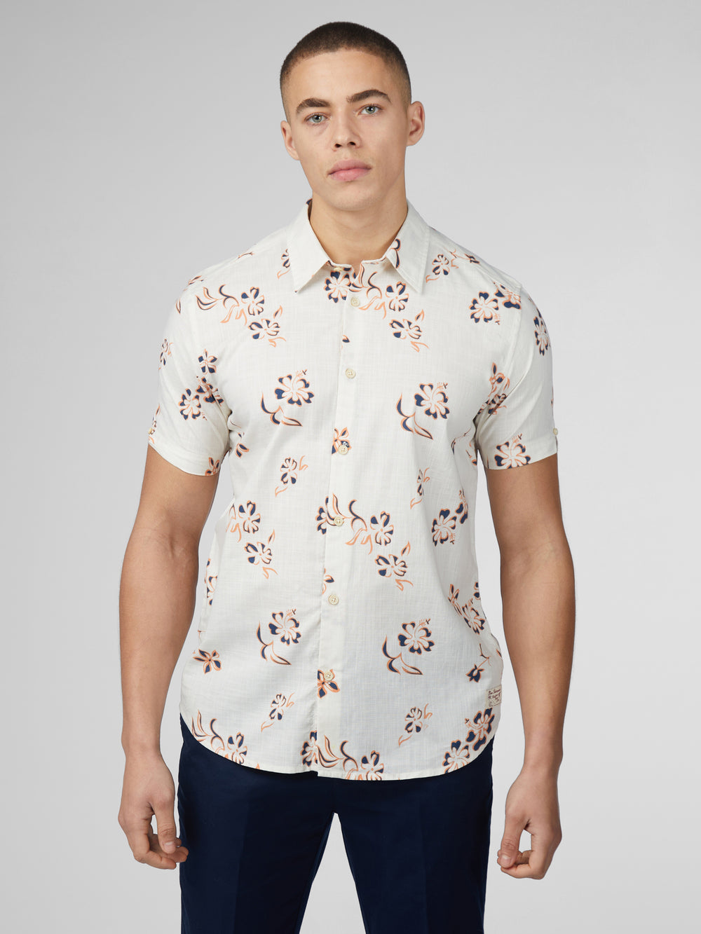 Ben Sherman Signature Linear Floral Shirts White | QFWLH-1498